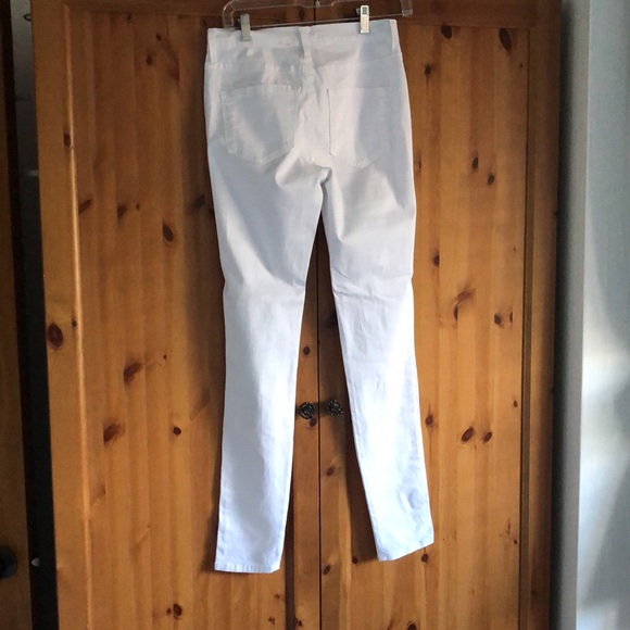 Jeans - Picture 6 of 6